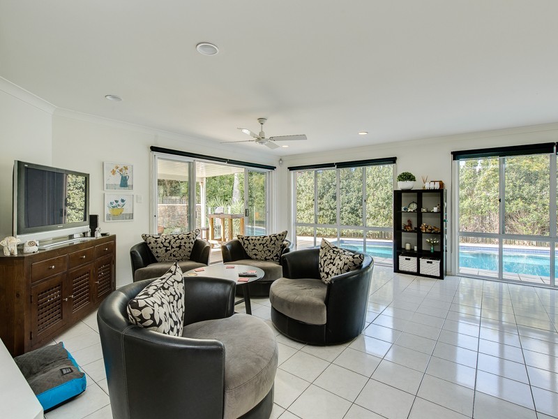 3 Anglesea Court, Robina QLD 4226