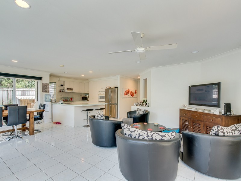 3 Anglesea Court, Robina QLD 4226