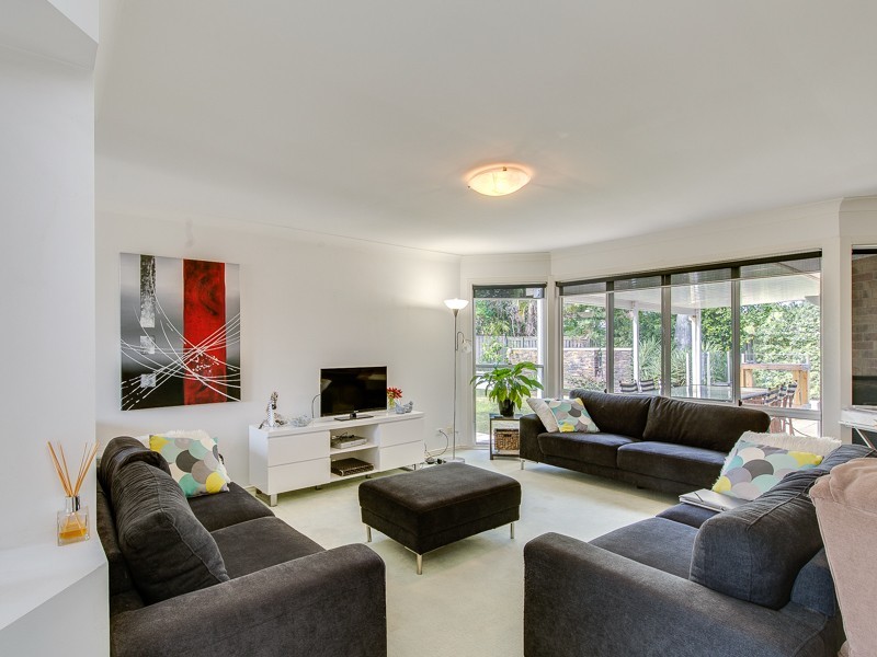 3 Anglesea Court, Robina QLD 4226