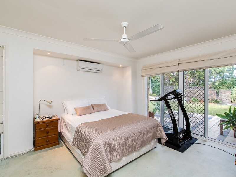 3 Anglesea Court, Robina QLD 4226