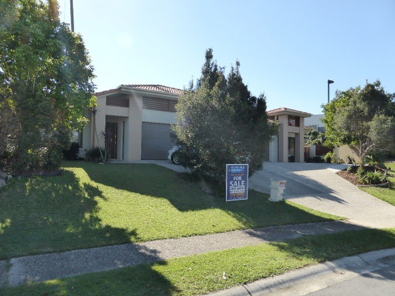 1/32 Heights Drive, Robina QLD 4226