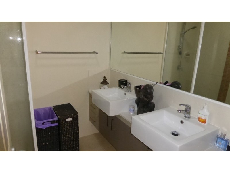 1/32 Heights Drive, Robina QLD 4226