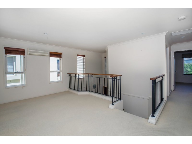 1022/1 The Cove Crescent, Carrara QLD 4211