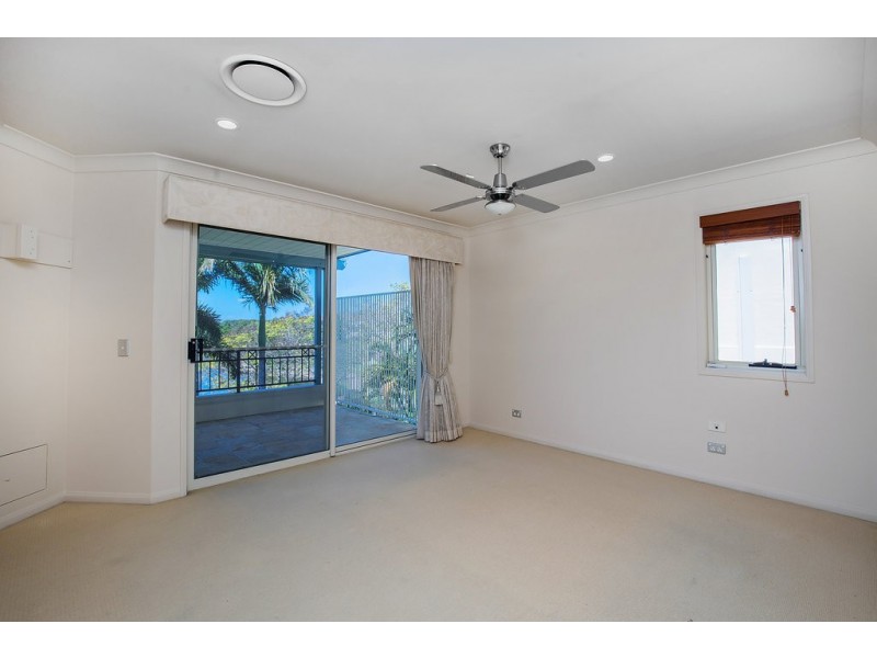 1022/1 The Cove Crescent, Carrara QLD 4211