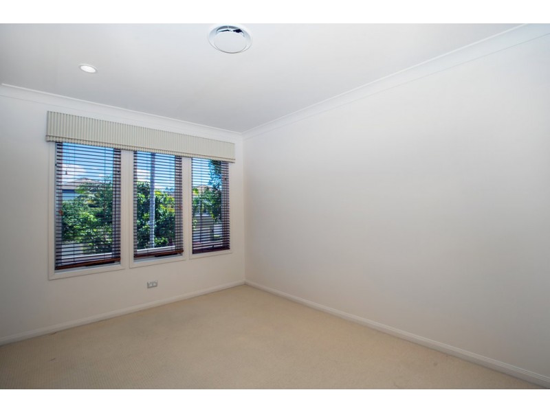 1022/1 The Cove Crescent, Carrara QLD 4211