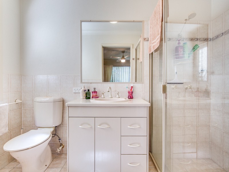 24 Madeline Street, Mudgeeraba QLD 4213