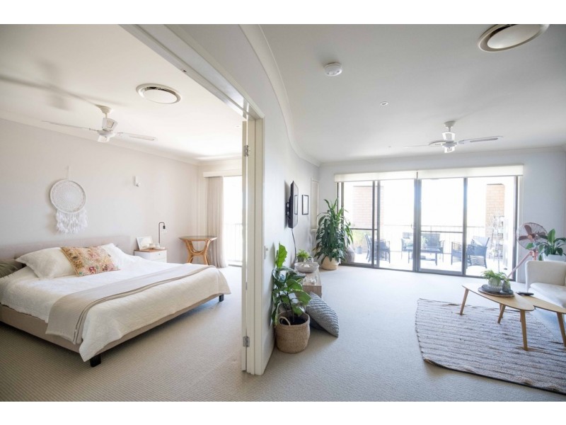 11/27 Ranier Crescent, Varsity Lakes QLD 4227