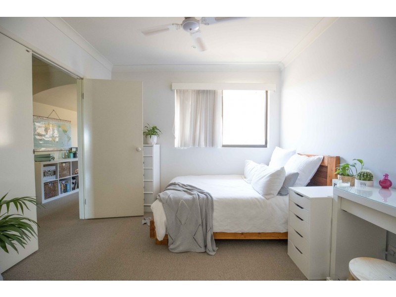 11/27 Ranier Crescent, Varsity Lakes QLD 4227