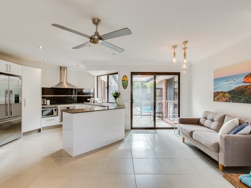 3 Huntingdale Crescent, Robina QLD 4226