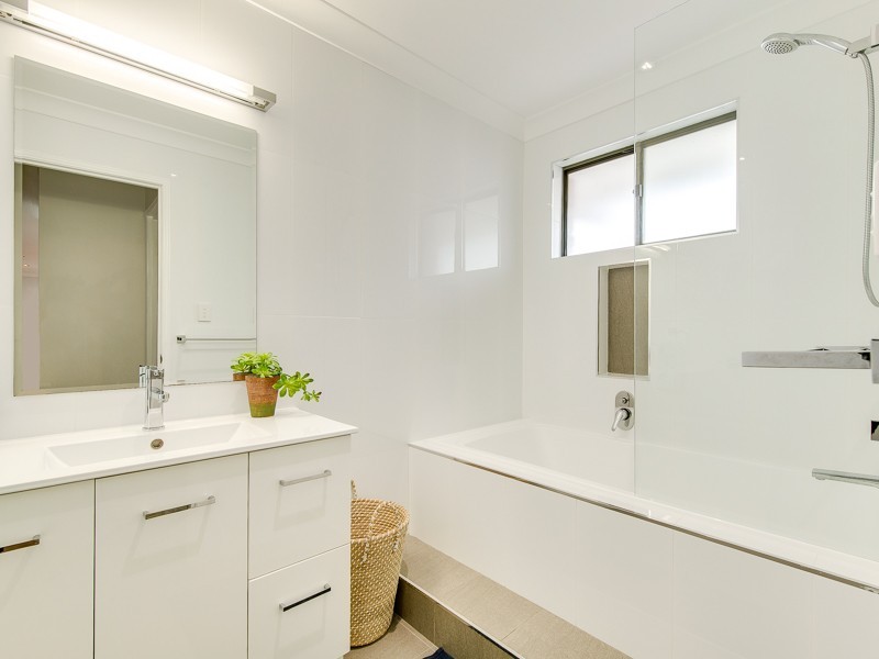 3 Huntingdale Crescent, Robina QLD 4226