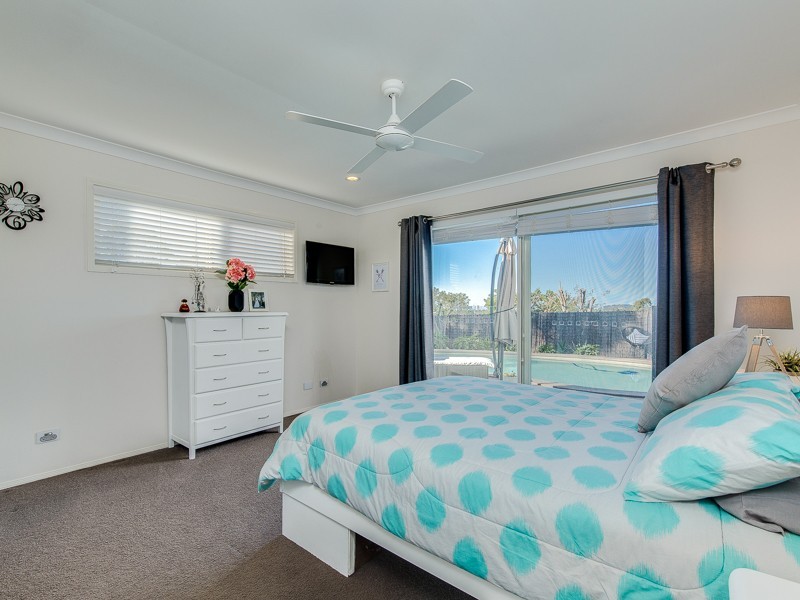 43 Langport Parade, Mudgeeraba QLD 4213