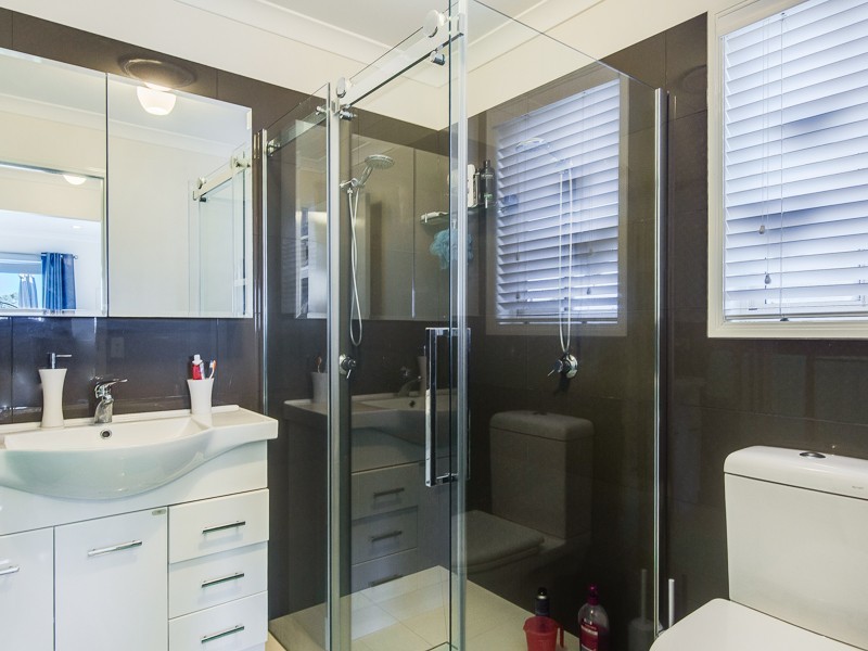 43 Langport Parade, Mudgeeraba QLD 4213