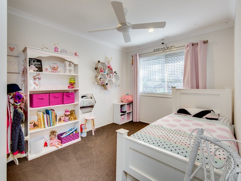 43 Langport Parade, Mudgeeraba QLD 4213