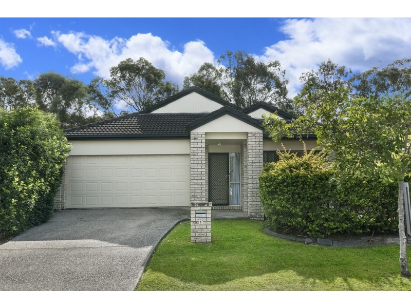 15 Imperia Crescent, Varsity Lakes QLD 4227