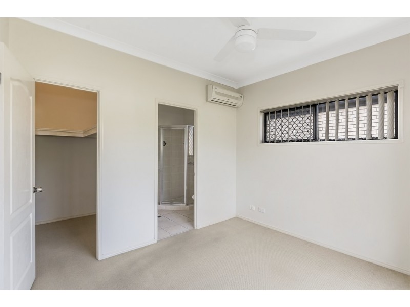 15 Imperia Crescent, Varsity Lakes QLD 4227