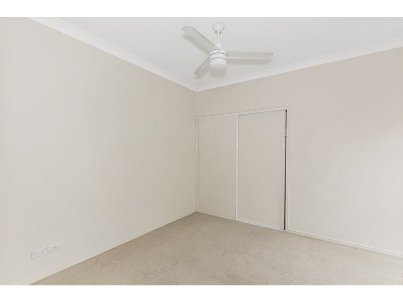 15 Imperia Crescent, Varsity Lakes QLD 4227