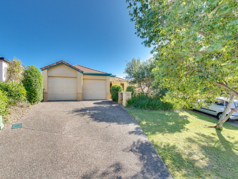 6 Oaklyn Place, Merrimac QLD 4226