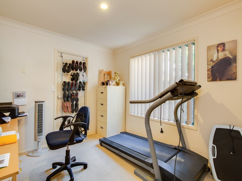 6 Oaklyn Place, Merrimac QLD 4226