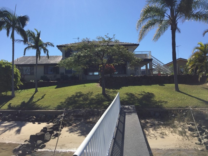Broadbeach Waters QLD 4218