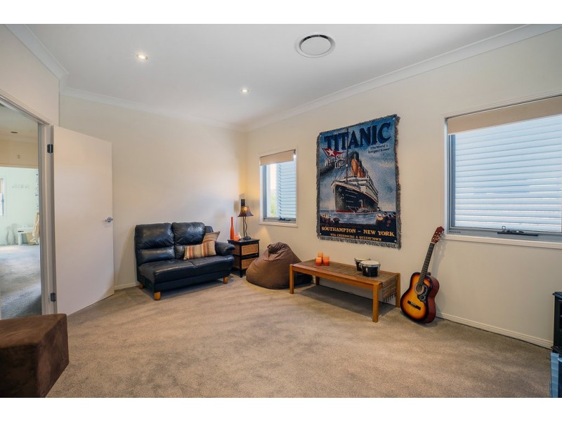 2/30 Heights Drive, Robina QLD 4226