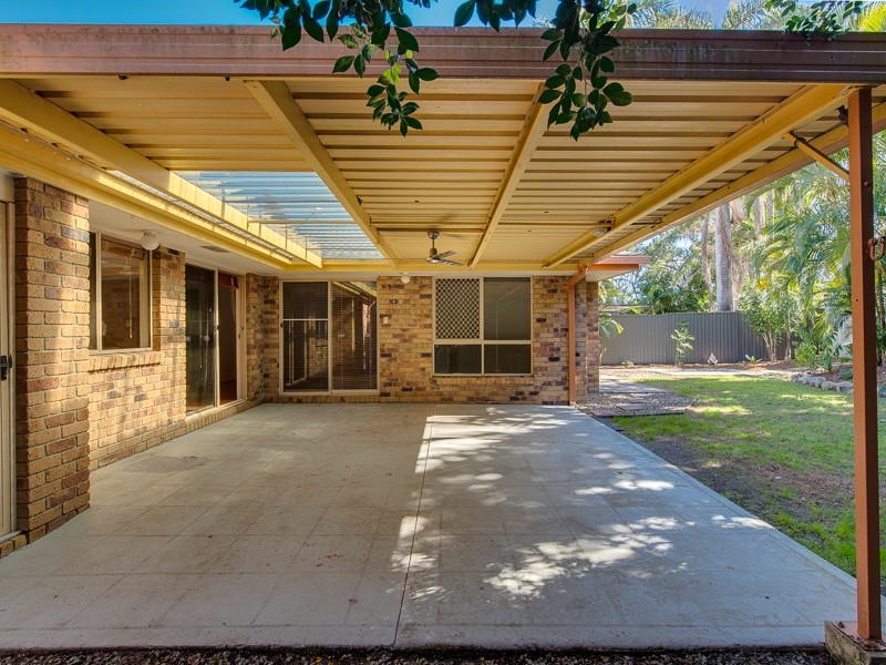 7 Angaston Avenue, Carrara QLD 4211