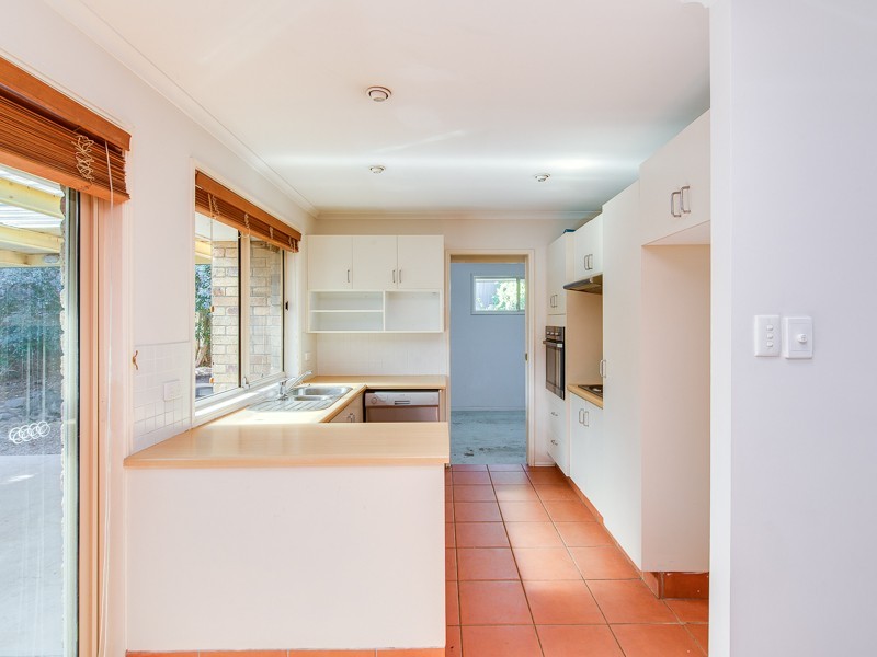 7 Angaston Avenue, Carrara QLD 4211