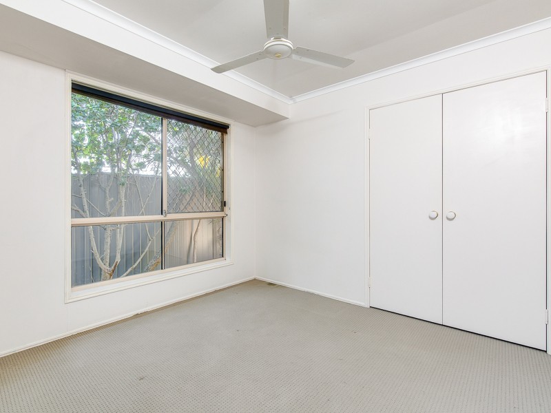 7 Angaston Avenue, Carrara QLD 4211