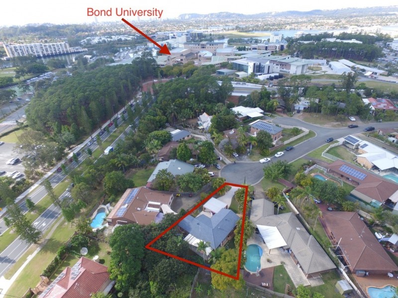22 Tincurrin Court, Robina QLD 4226