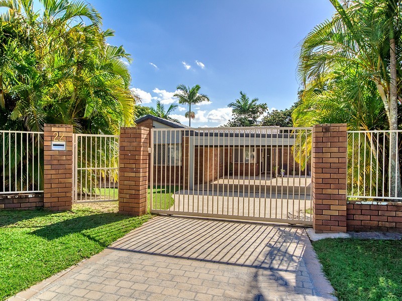 22 Tincurrin Court, Robina QLD 4226