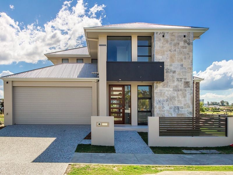 1 Elizabeth Crescent, Varsity Lakes QLD 4227