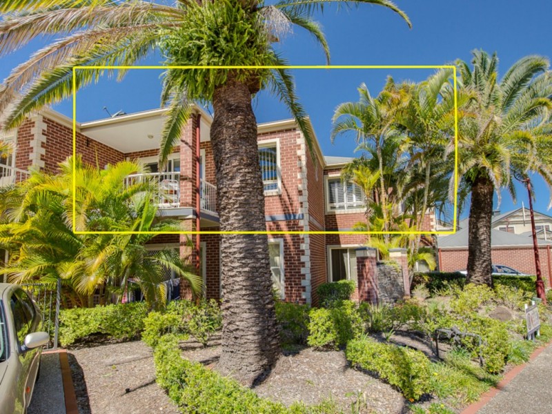 52/55 Paradise Springs Avenue, Robina QLD 4226