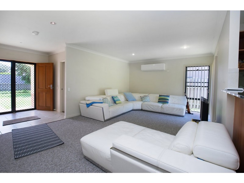 23 Dunstan Drive, Robina QLD 4226