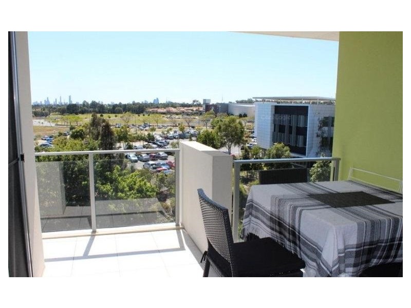 121/2-4 Riverwalk Avenue, Robina QLD 4226