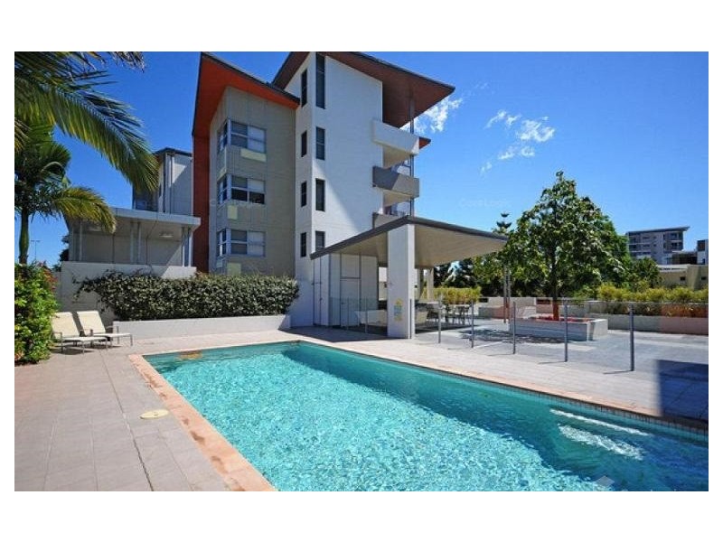 121/2-4 Riverwalk Avenue, Robina QLD 4226
