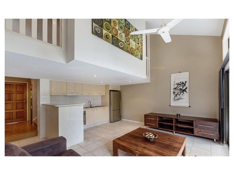 3/2 Wingate Court, Varsity Lakes QLD 4227