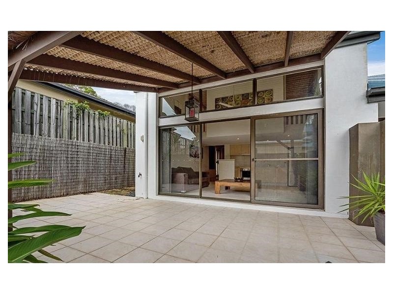 3/2 Wingate Court, Varsity Lakes QLD 4227