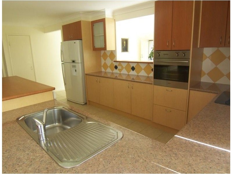 28 Highbridge Rise, Mudgeeraba QLD 4213
