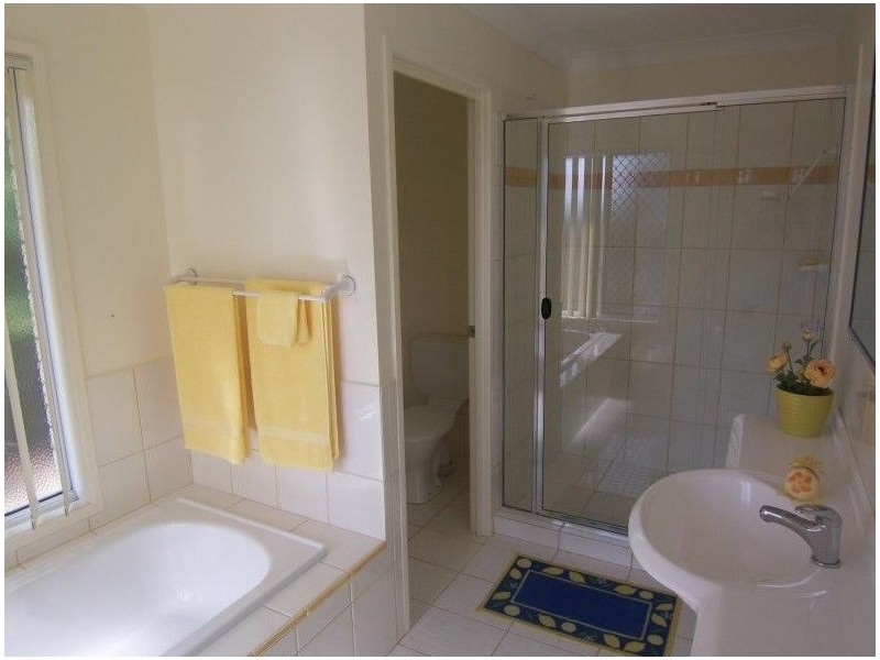 28 Highbridge Rise, Mudgeeraba QLD 4213