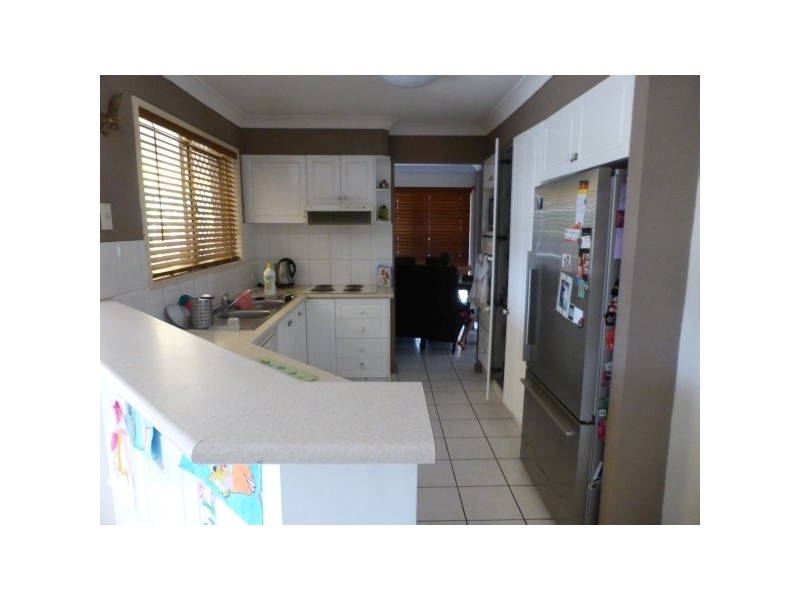 8 Vancouver Drive, Robina QLD 4226