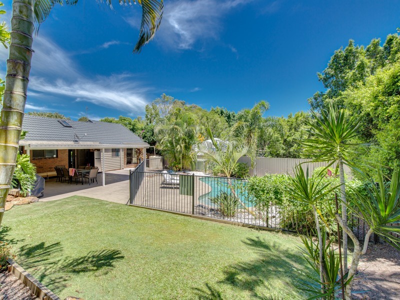 102 Manly Drive, Robina QLD 4226