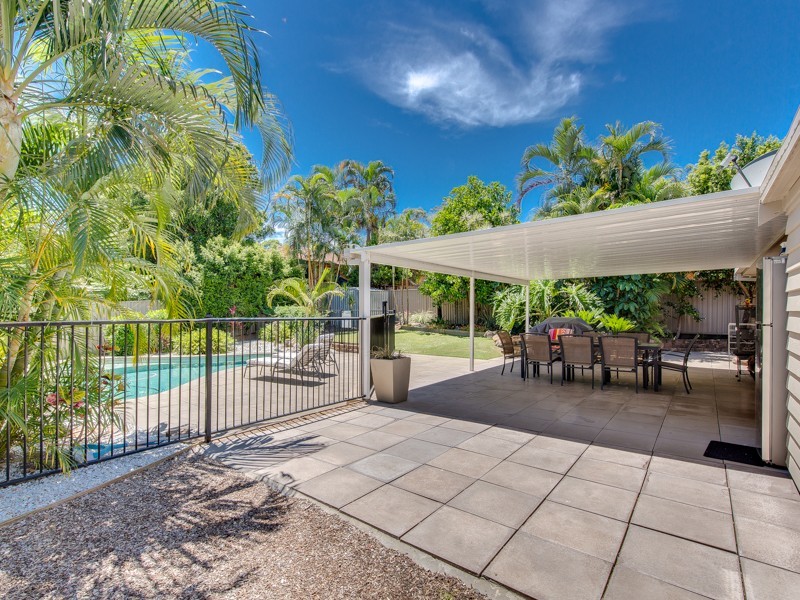 102 Manly Drive, Robina QLD 4226