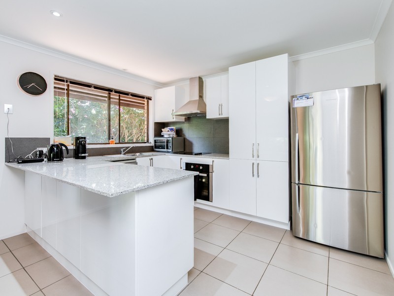 102 Manly Drive, Robina QLD 4226