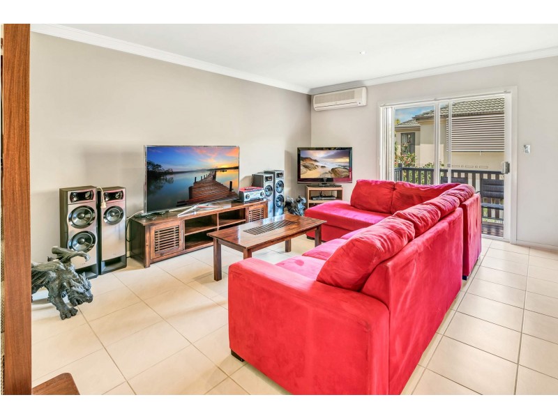 26/55 Paradise Springs Avenue, Robina QLD 4226