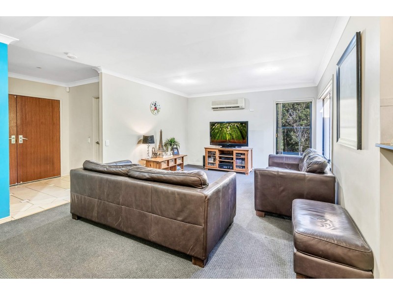 58 Woody Views Way, Robina QLD 4226
