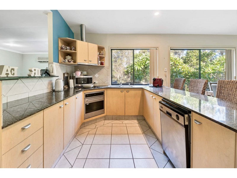 58 Woody Views Way, Robina QLD 4226