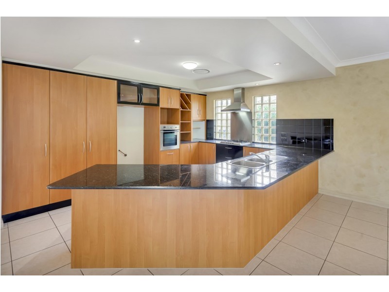 3 Eastside Esplanade, Helensvale QLD 4212