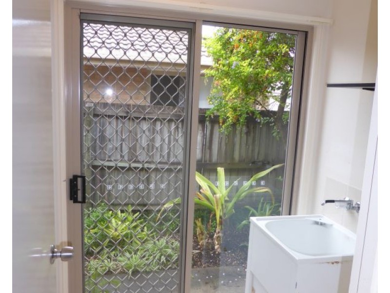 12/4 Yodelay Street, Varsity Lakes QLD 4227