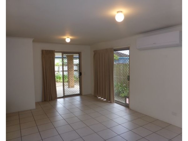 12/4 Yodelay Street, Varsity Lakes QLD 4227