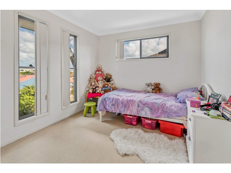 6/2 Tourangeau Crescent, Varsity Lakes QLD 4227