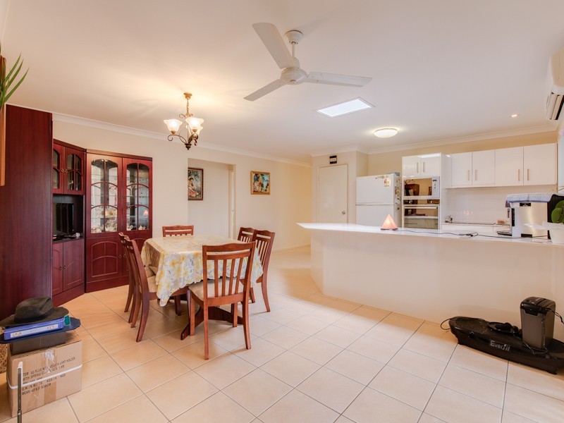 10 Jucara Avenue, Robina QLD 4226